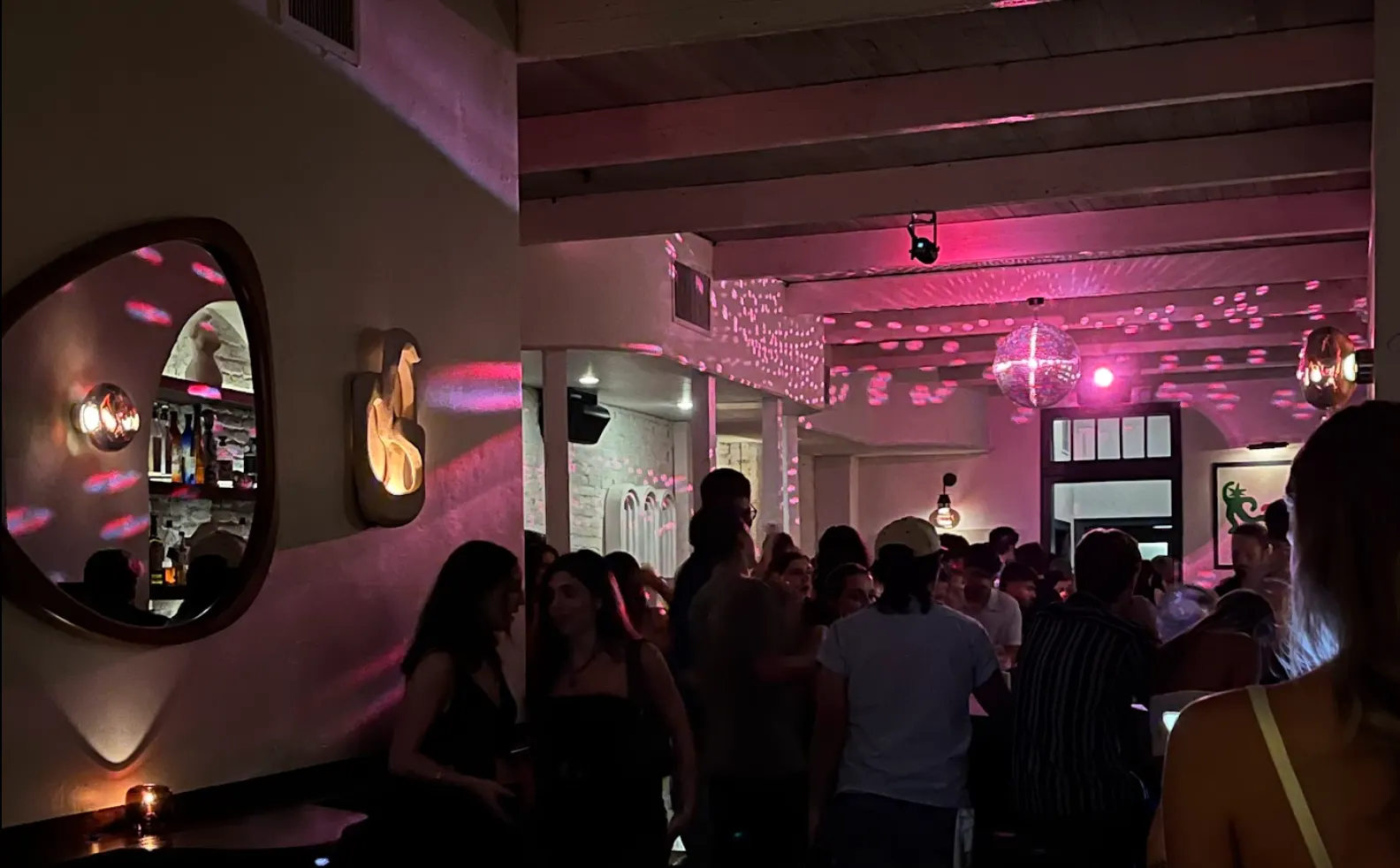Wiggle Room venue image